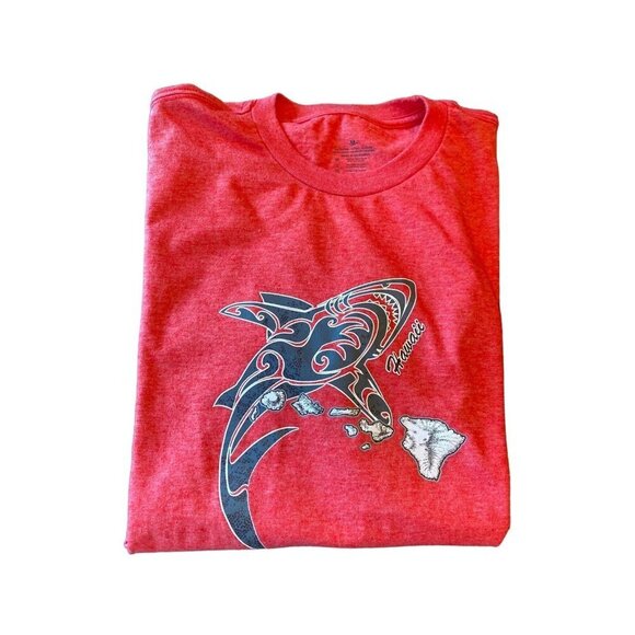 Red Hawaii Tropical Polynesian Souvenir  Shark Graphic T Shirt Size Medium - Picture 5 of 5